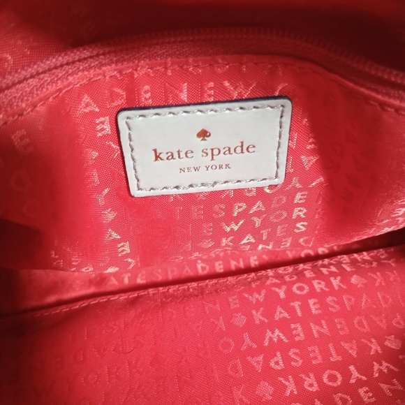 Kate Spade Ivory Leather Crossbody Monford Park Smooth Angelica with Booklet - Picture 4 of 13